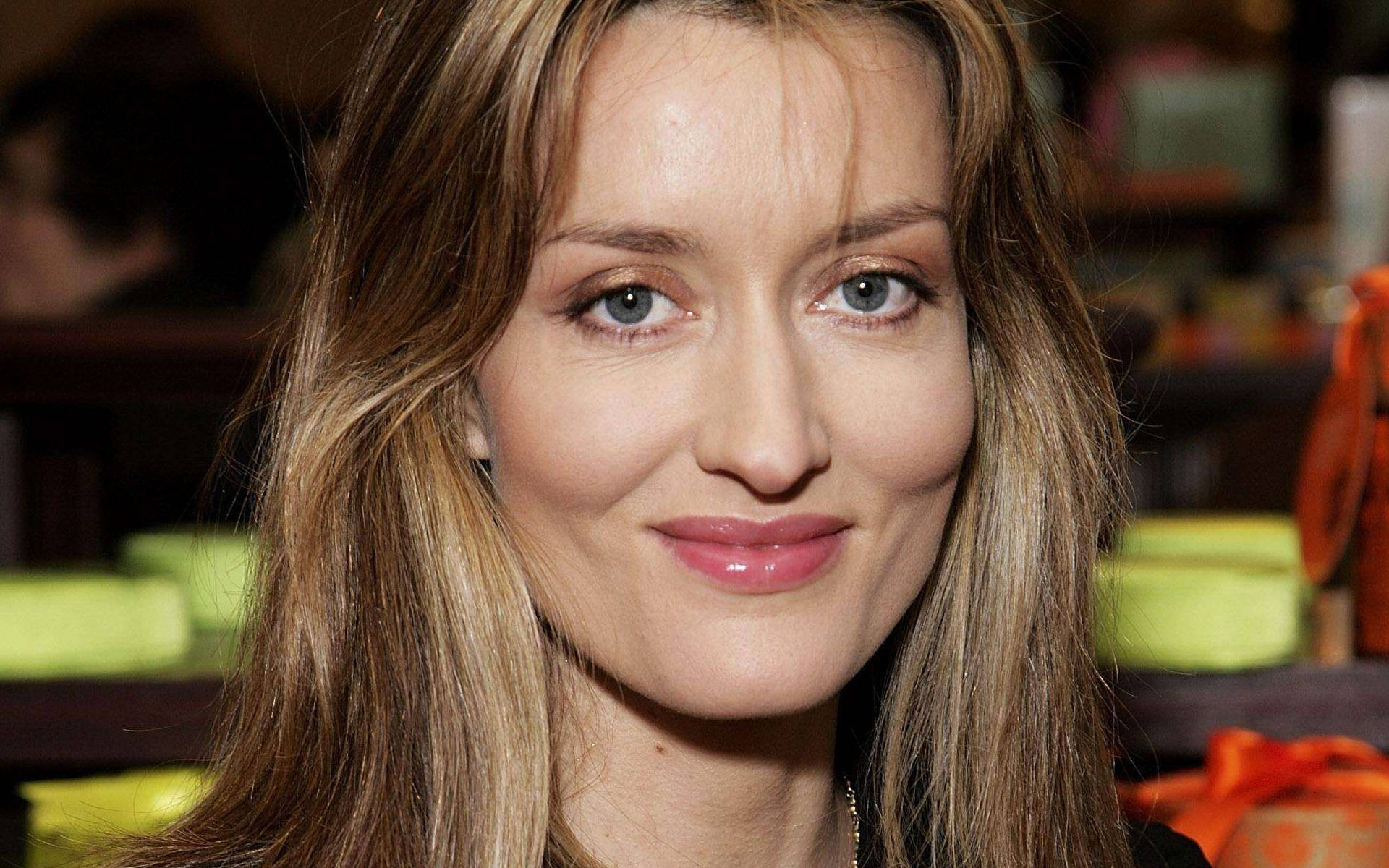 natascha-mcelhone-639403l.jpg