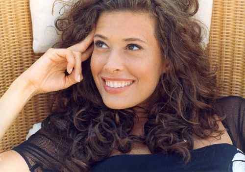 Angie Cepeda - New Photos
