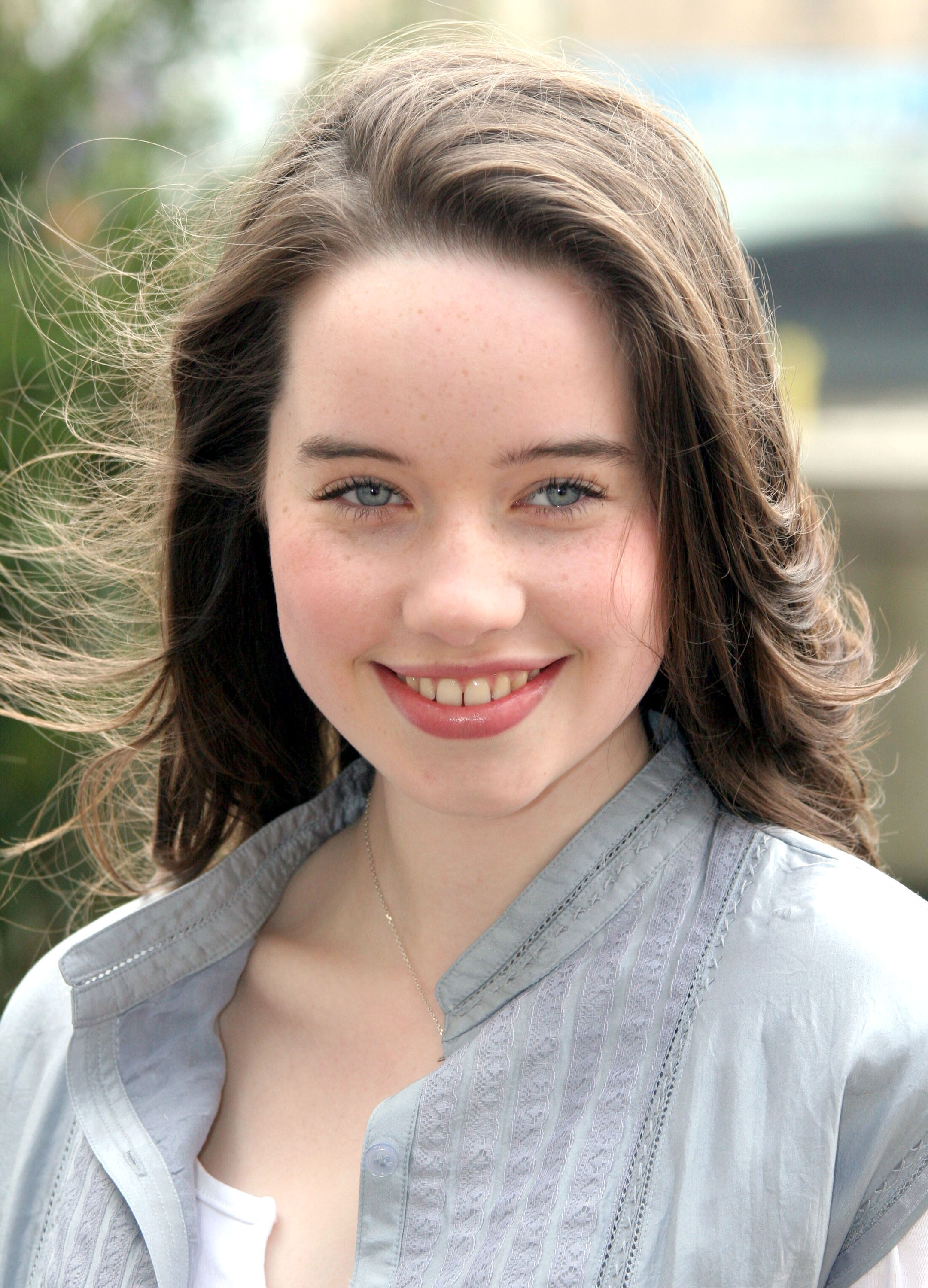 Anna Popplewell  19