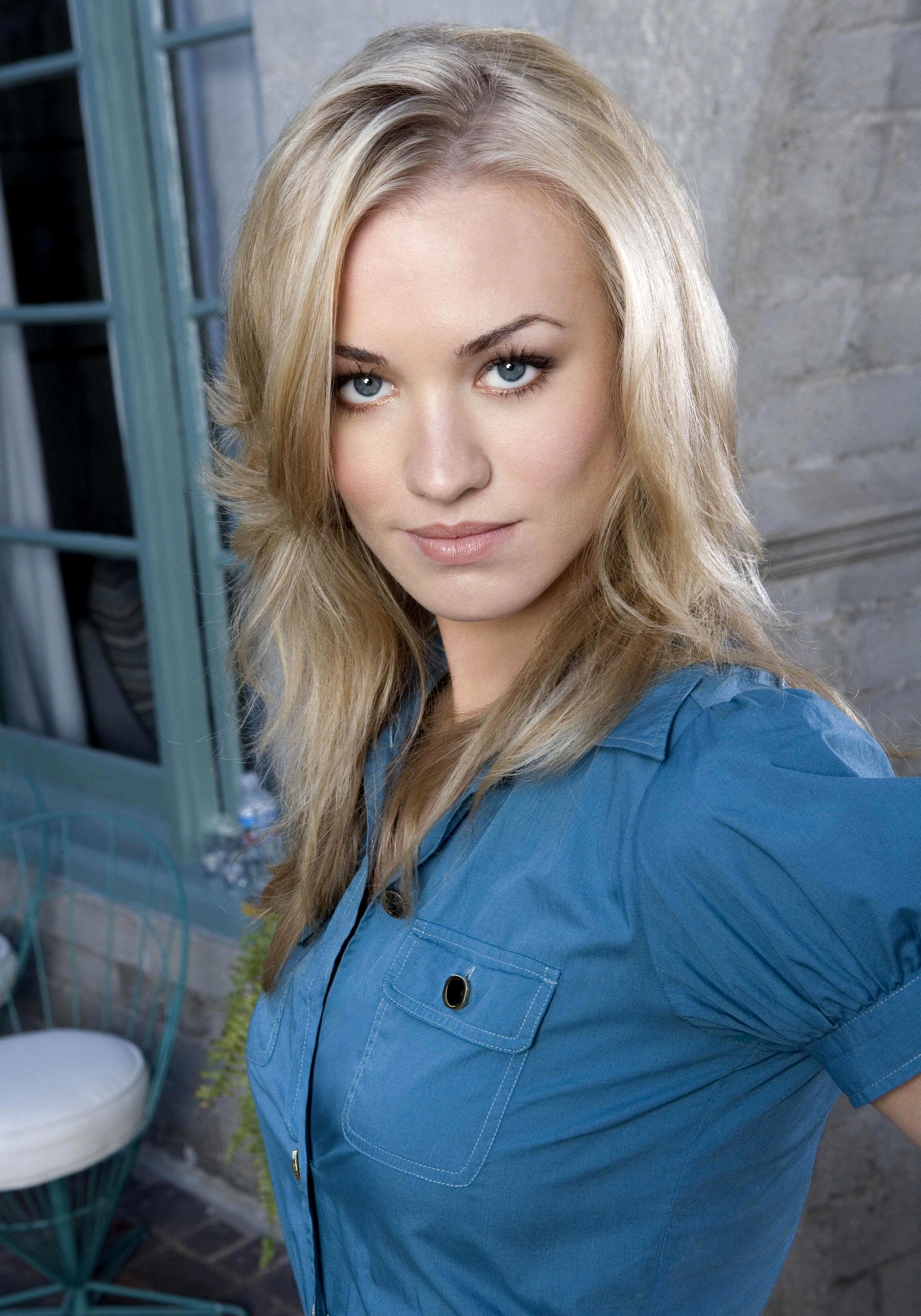 Yvonne Strahovski Net Worth