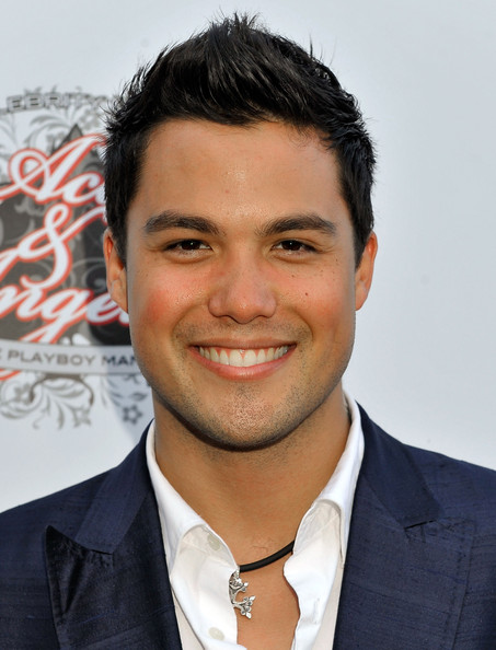 Poze Michael Copon Imagine ad ugat de danny18