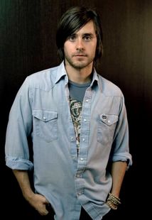 [Image: jared-leto-481088l-214x0-wtm-ce4e7c4e.jpg]