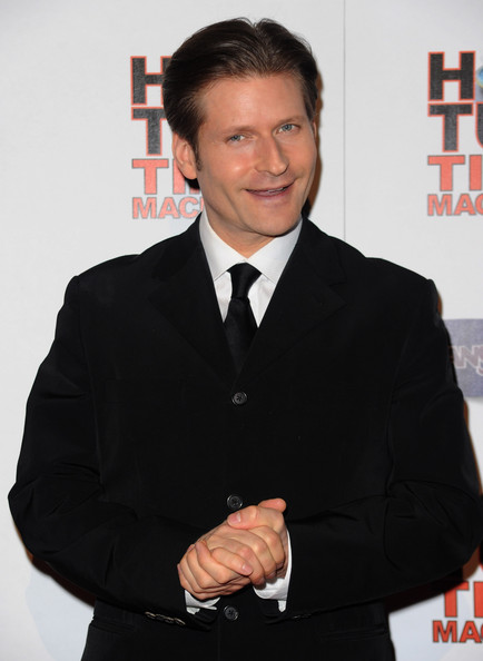 Next photo of Crispin Glover