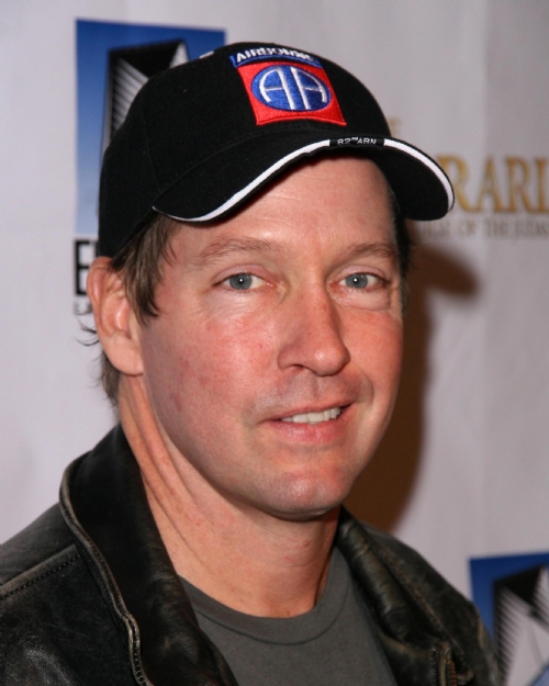 Poze D.B. Sweeney