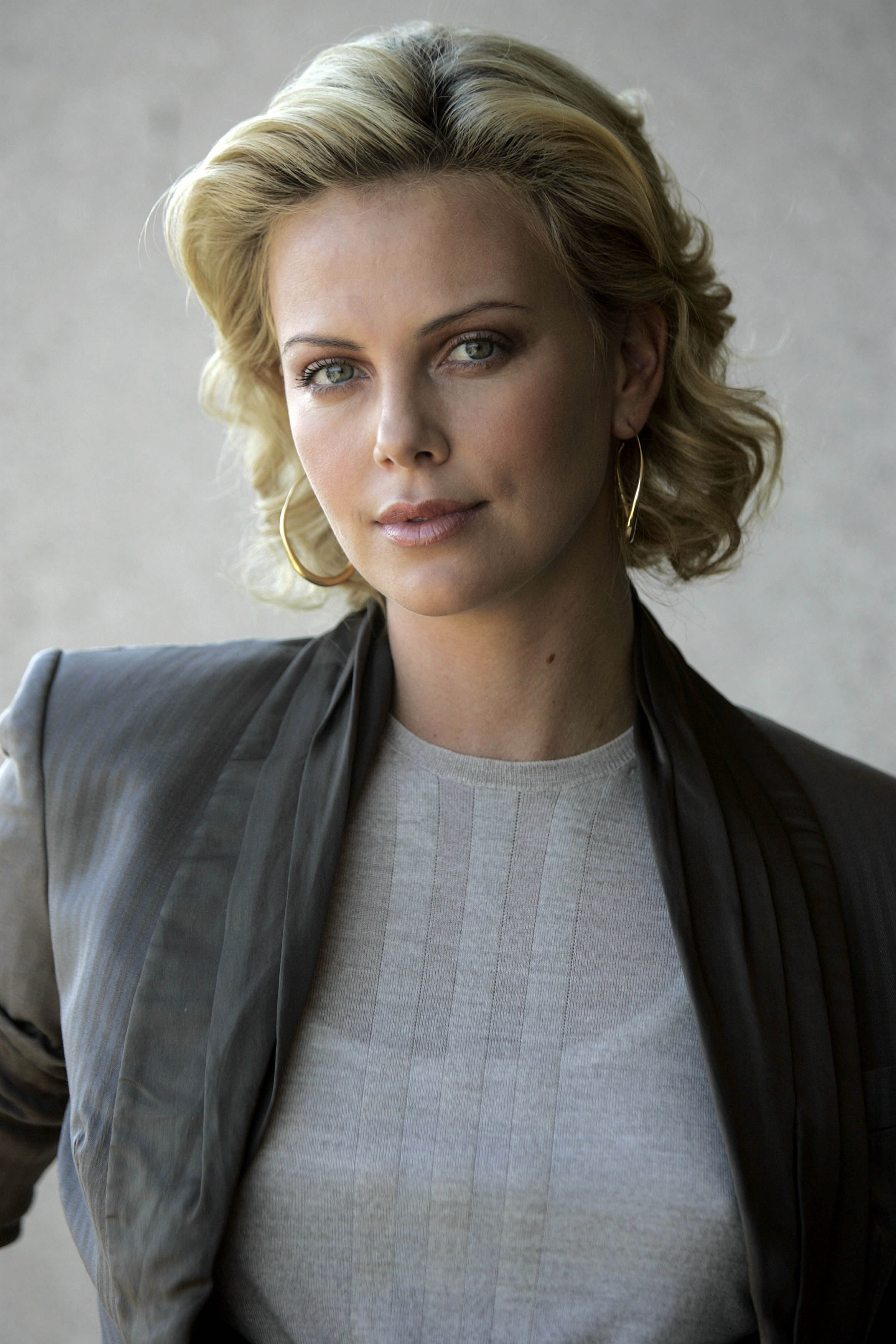 Poze Charlize Theron Actor Poza 272 din 523 CineMagia.ro