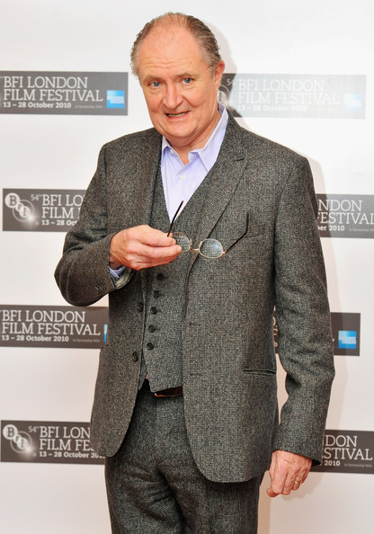 Poze Jim Broadbent