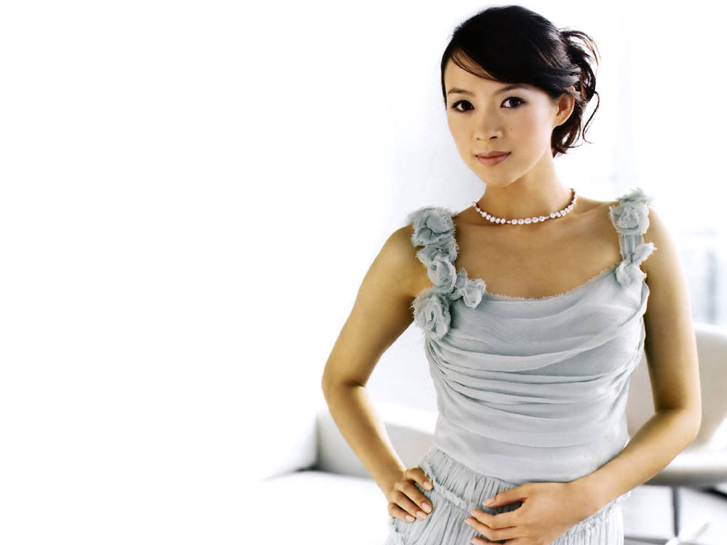Poze Ziyi Zhang