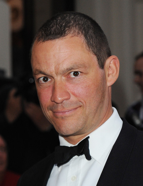 Next photo of Dominic West