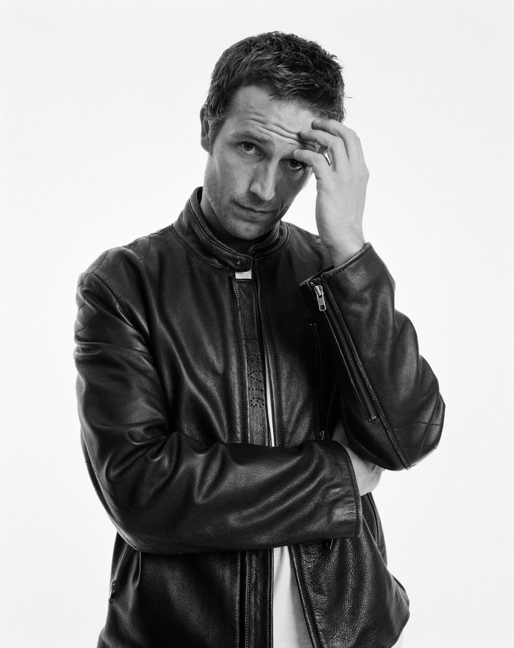 Next photo of Michael Vartan