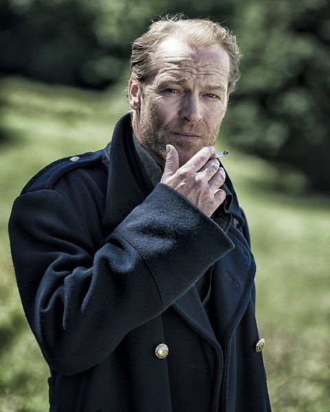 Iain Glen as batman