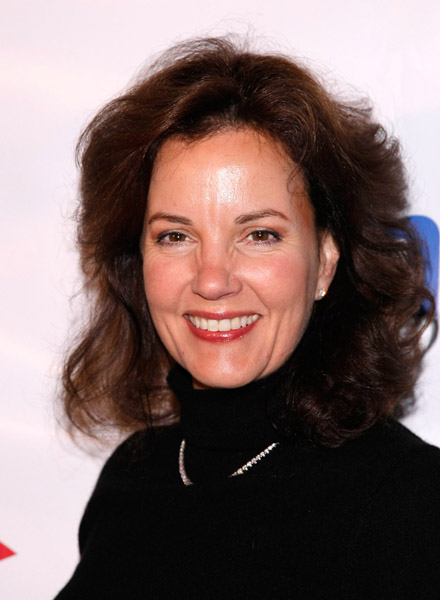 Margaret Colin zimbio