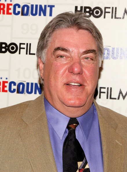 Next photo of Bruce McGill