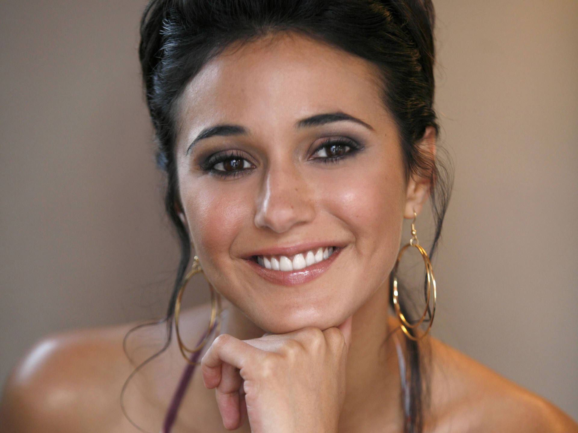 Poze Emmanuelle Chriqui Actor Poza 42 Din 130 Cinemagiaro 2693