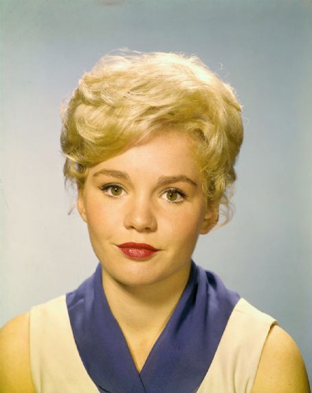 Poze Tuesday Weld - Actor - Poza 15 din 37 - CineMagia.ro