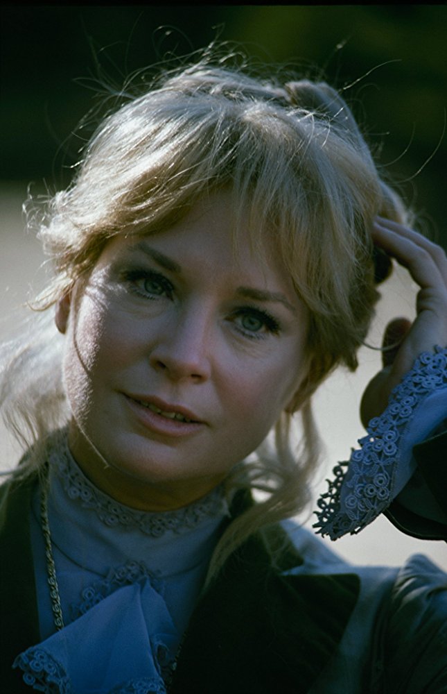 Poze Lois Nettleton