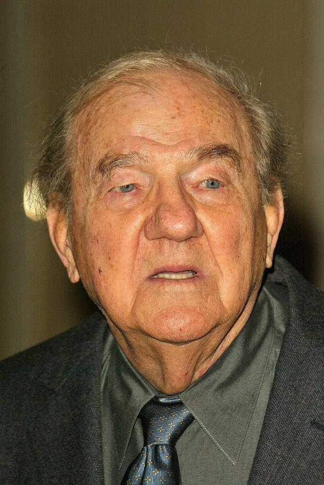 Poze Karl Malden - Actor - Poza 11 din 24 - CineMagia.ro