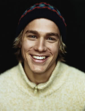 Poze Charlie Hunnam