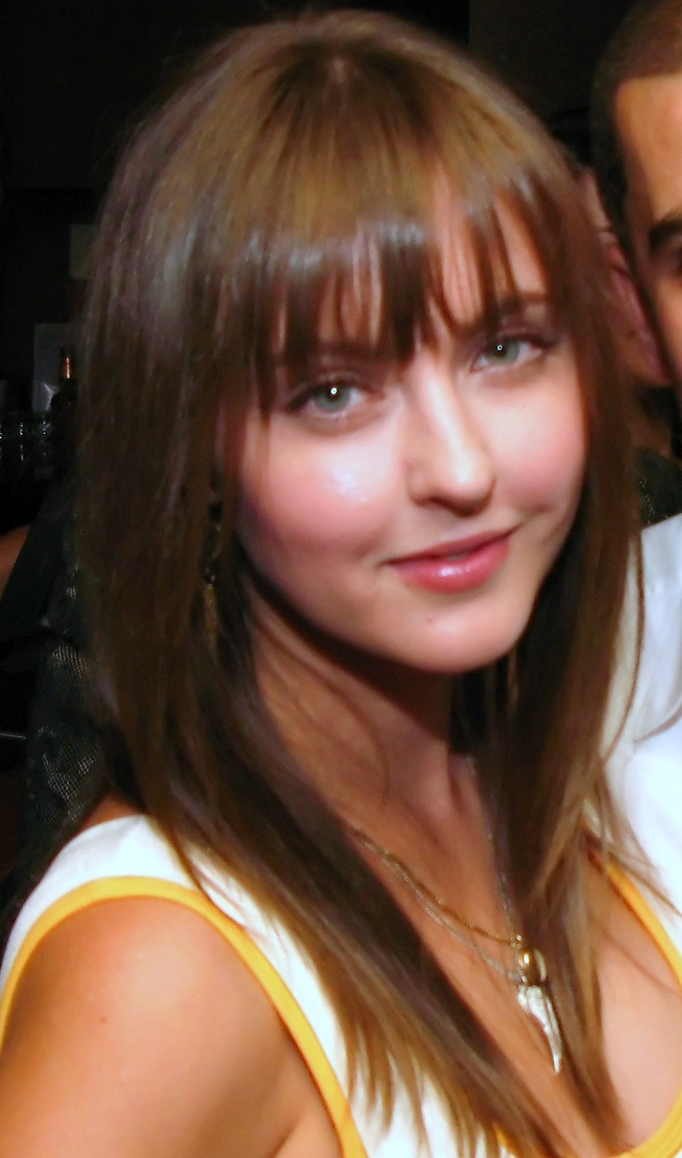 Poze Katharine Isabelle - Actor - Poza 6 din 28 - CineMagia.ro