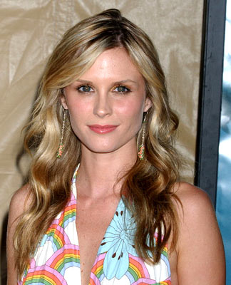 Next photo of Bonnie Somerville