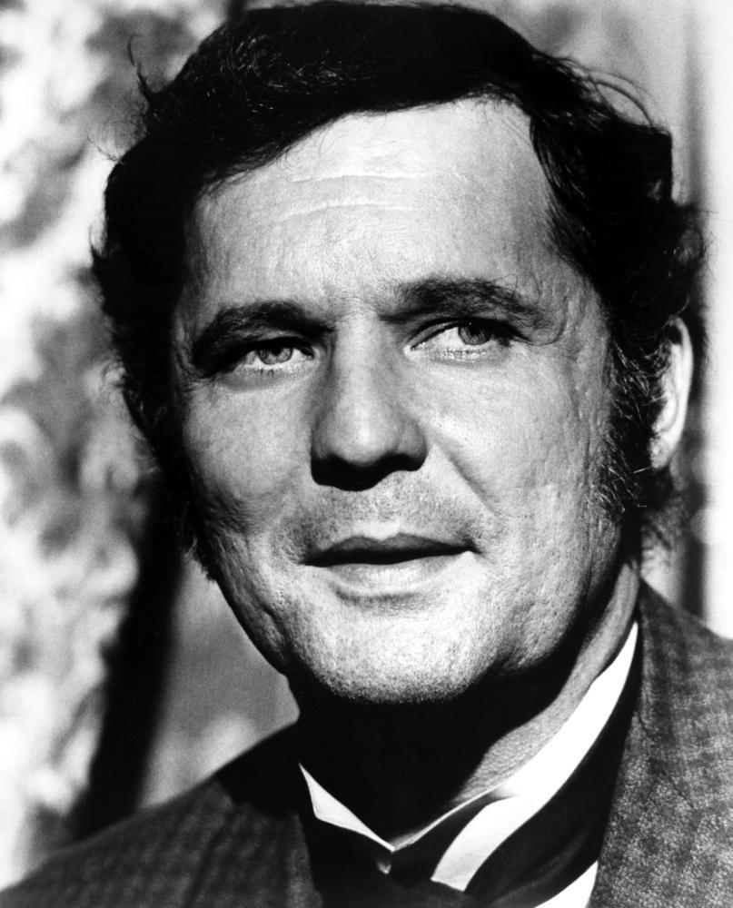 Poze John Vernon - Actor - Poza 2 din 4 - CineMagia.ro