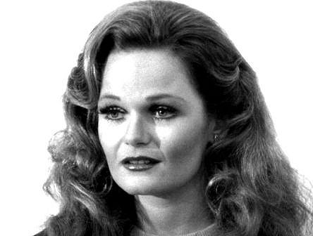 Next photo of Valerie Perrine