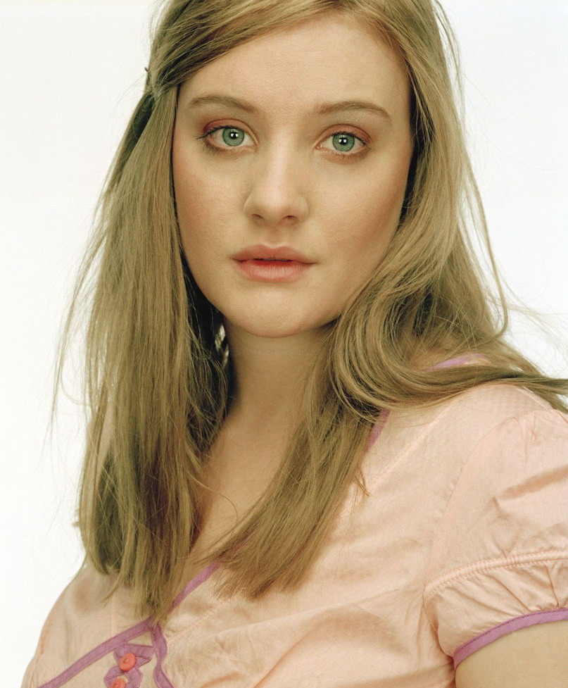 Poze Romola Garai - Actor - Poza 17 din 112 - CineMagia.ro