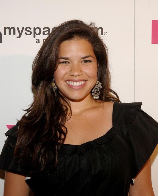 Next photo of America Ferrera