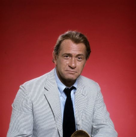 Poze Darren McGavin - Actor - Poza 4 din 12 - CineMagia.ro