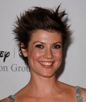 Poze Zoe McLellan