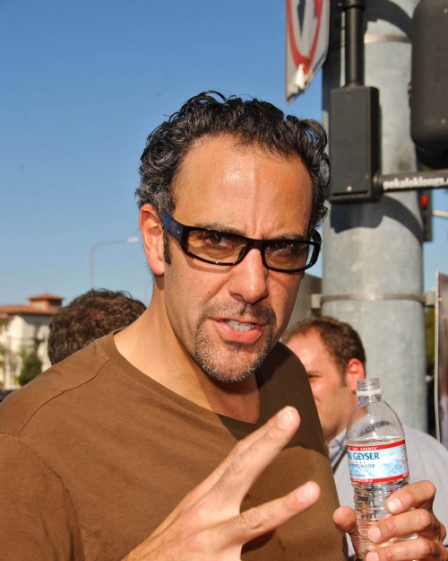 Next photo of Brad Garrett