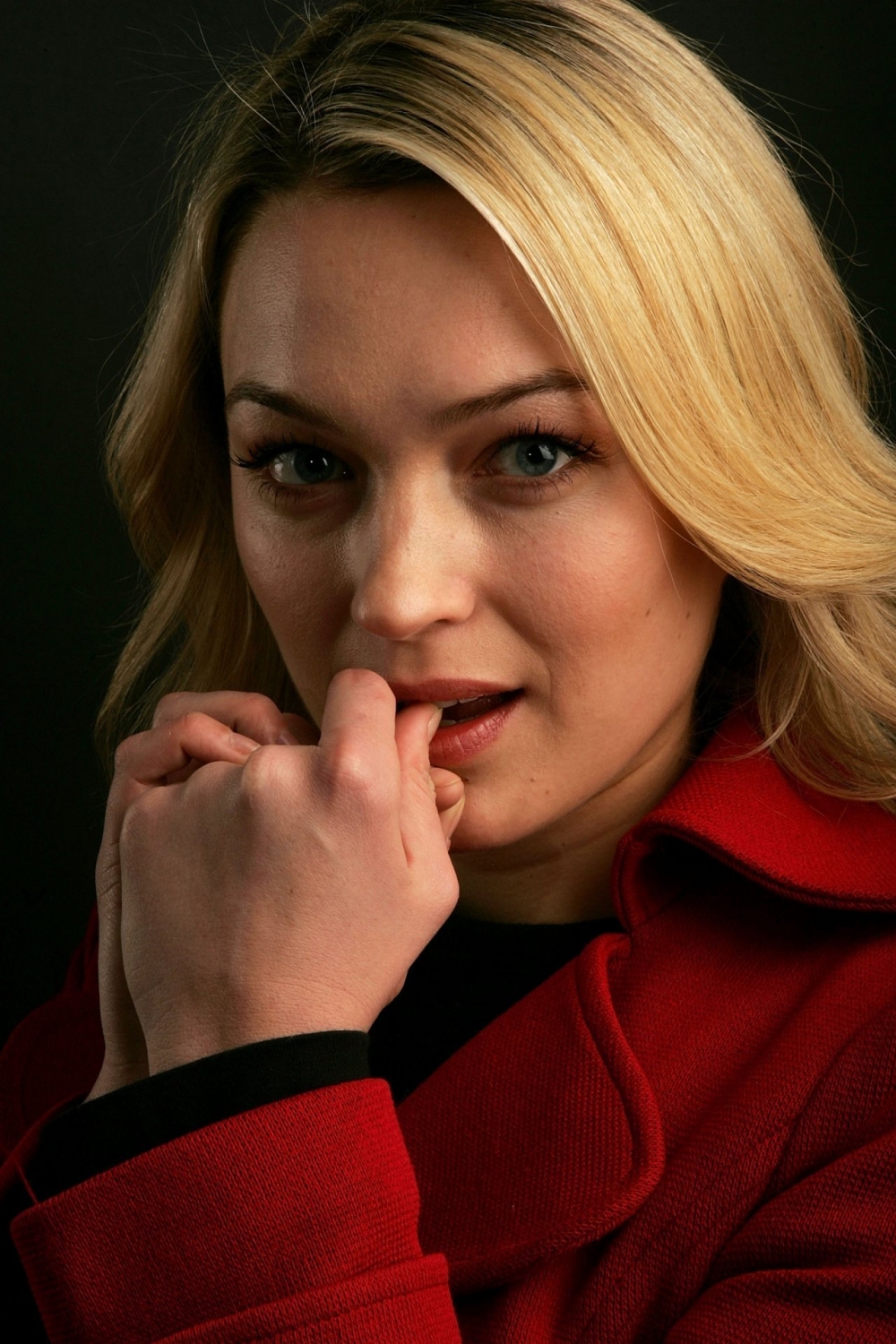 Poze Sophia Myles - Actor - Poza 20 Din 39 - CineMagia.ro