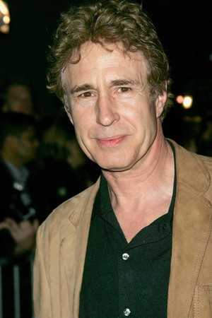 Poze John Shea