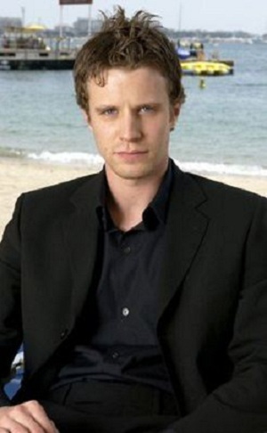 Next photo of Luke Mably