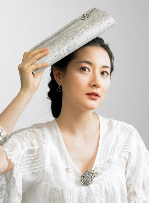 Poze Yeong-ae Lee - Actor - Poza 23 din 172 - CineMagia.ro