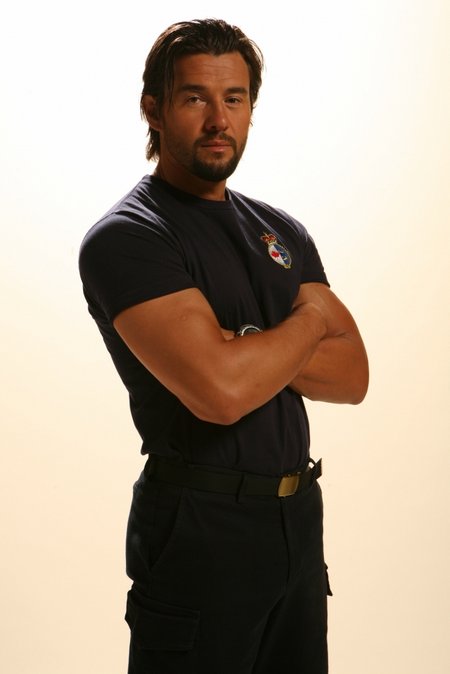 Poze Steve Bacic