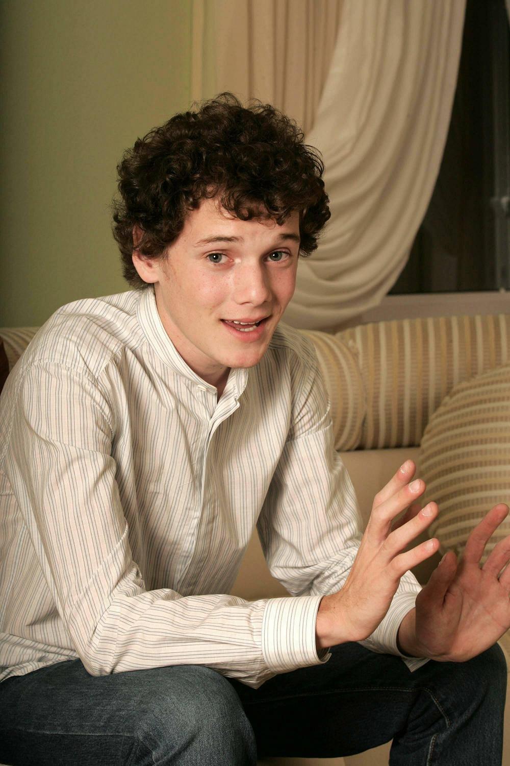 Poze Anton Yelchin