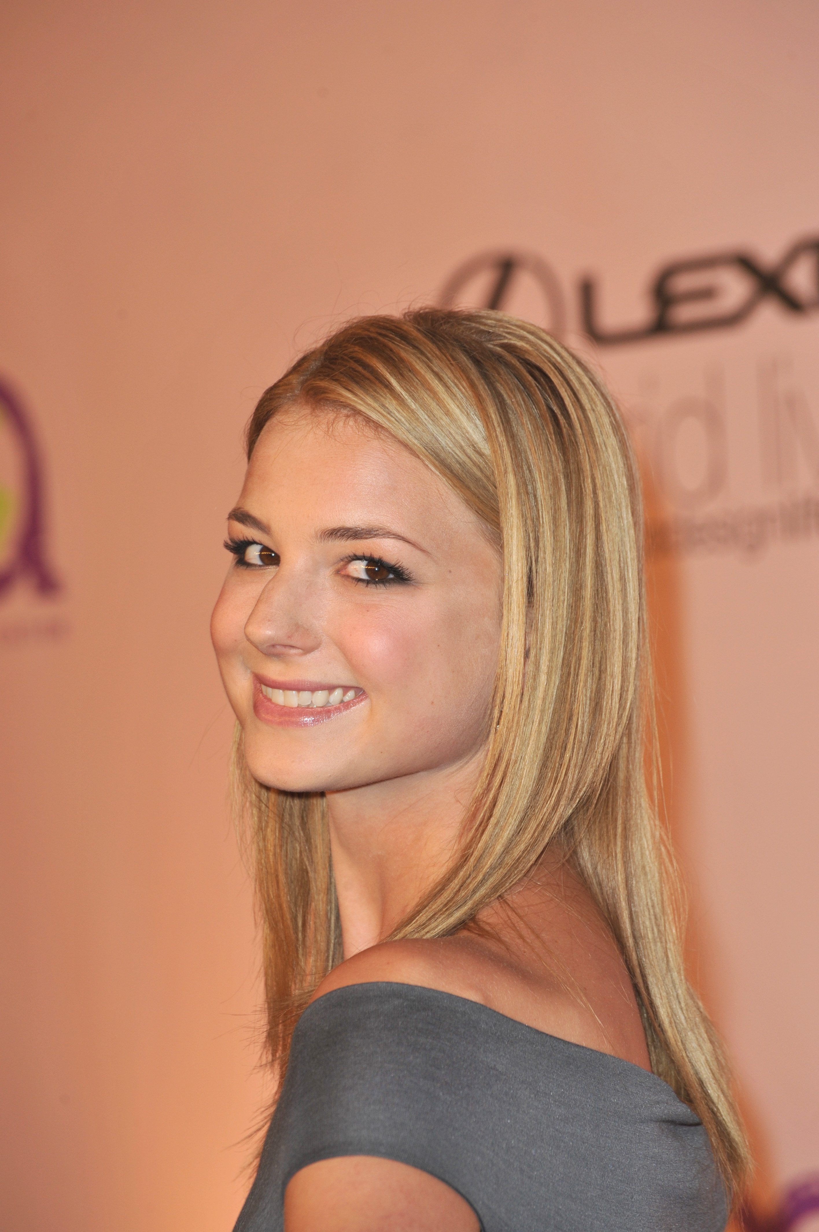 Poze Emily VanCamp - Actor - Poza 69 din 138 - CineMagia.ro