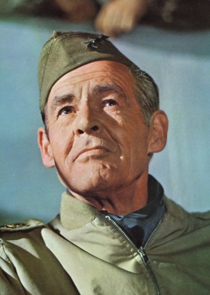 Next photo of Robert Ryan