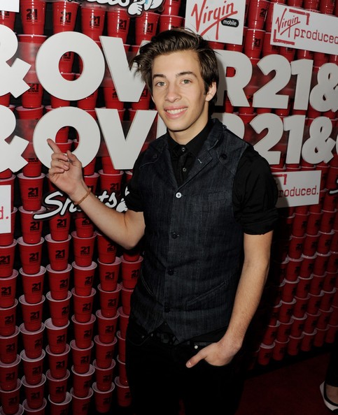 Poze Jimmy Bennett - Actor - Poza 2 din 29 - CineMagia.ro