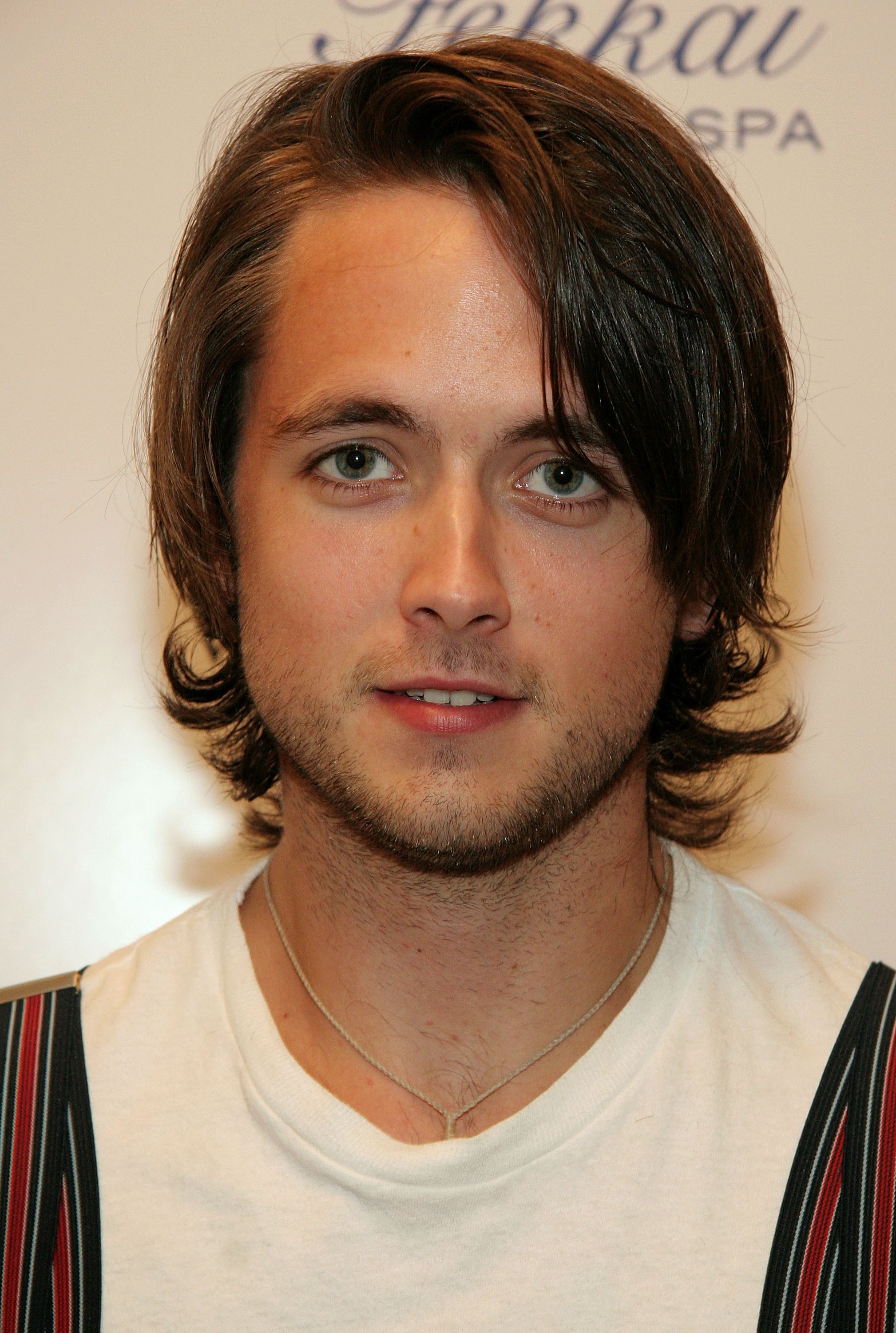 Poze Justin Chatwin Actor Poza 212 din 254 CineMagia.ro