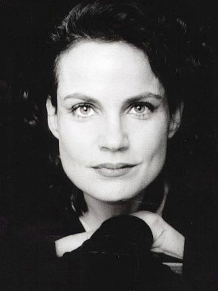 Sigrid Thornton aboriginal