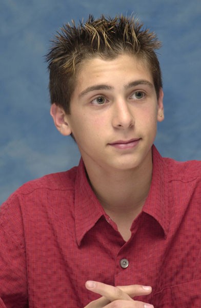 Next photo of Justin Berfield