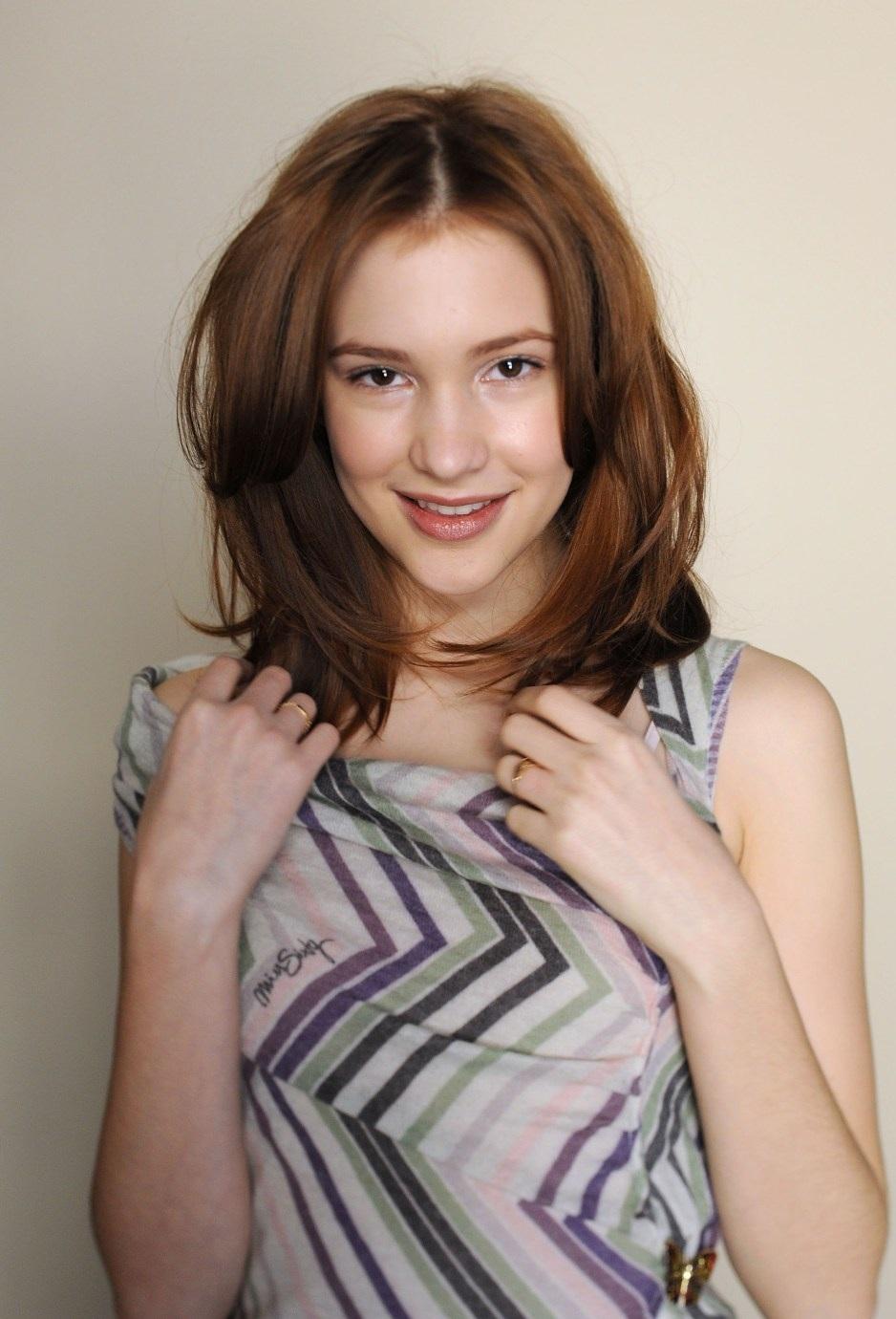 Alexia Fast grace the possession