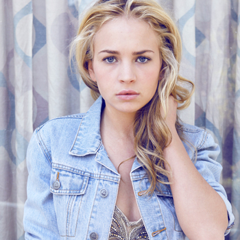 Poze Britt Robertson - Actor - Poza 8 din 54 - CineMagia.ro