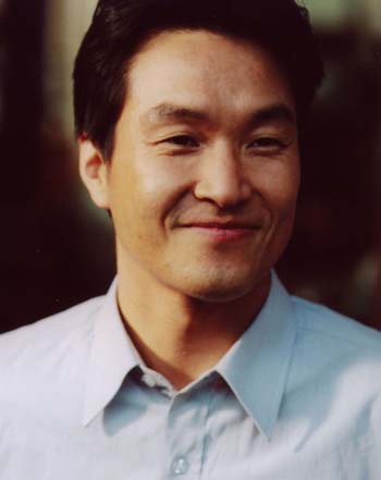 Poze Suk-kyu Han - Actor - Poza 2 din 4 - CineMagia.ro