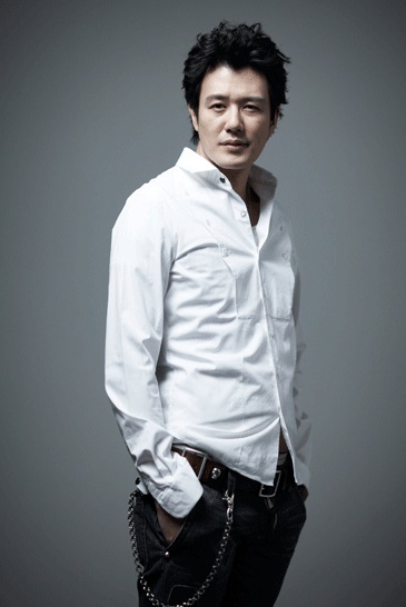 Poze Woo-jae Choi