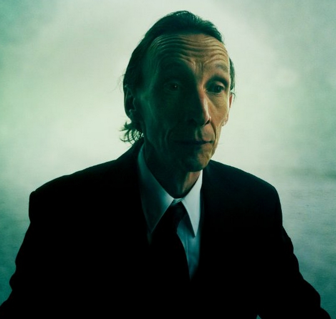 Poze Julian Richings