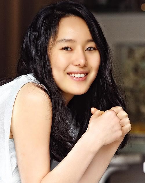 Yoon jin seo hot 🍓 Yoon Jin-Seo 윤진서.