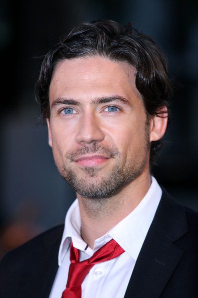 Adam Rayner - Actor - CineMagia.ro