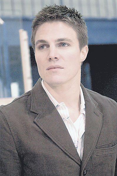 Poze Stephen Amell